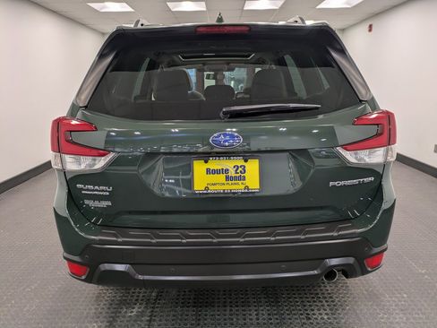 Used 2022 Subaru Forester Limited w/ Popular Package #3 image 5