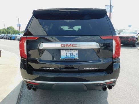 Used 2023 GMC Yukon XL Denali image 42