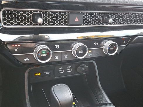 Used 2024 Honda Civic Touring image 17