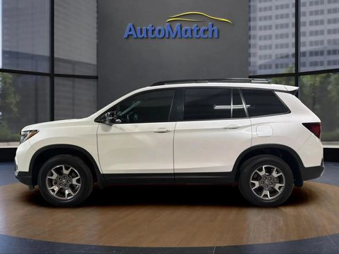 Used 2023 Honda Passport TrailSport image 6