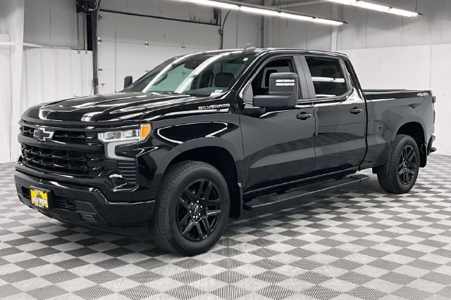 Used 2024 Chevrolet Silverado 1500 RST AWD/4WD image 12