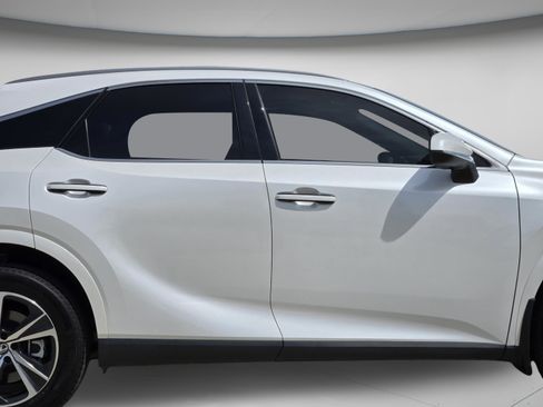 Used 2023 Lexus RX 350h w/ Cold Area Package image 27