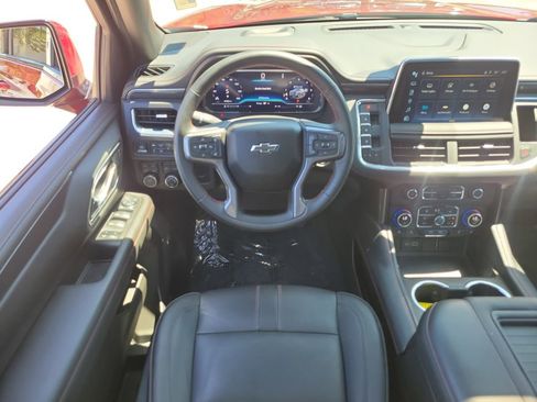 Used 2024 Chevrolet Suburban RST w/ Luxury Package AWD/4WD image 16