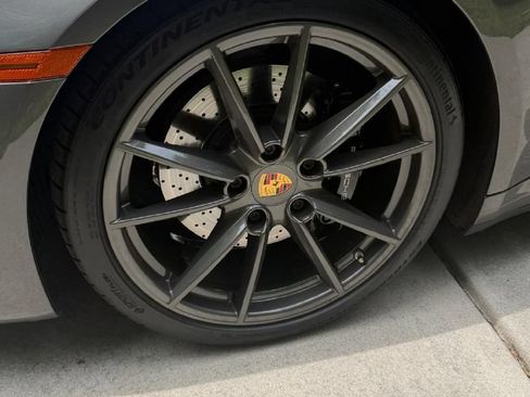 Used 2021 Porsche 911 Carrera S RWD image 30