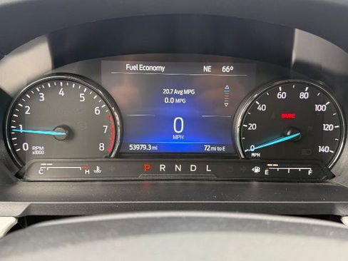 Certified 2022 Ford Explorer XLT w/ Equipment Group 202A AWD/4WD image 8