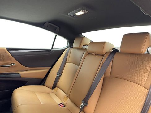 Used 2020 Lexus ES 350 w/ Premium Package image 38