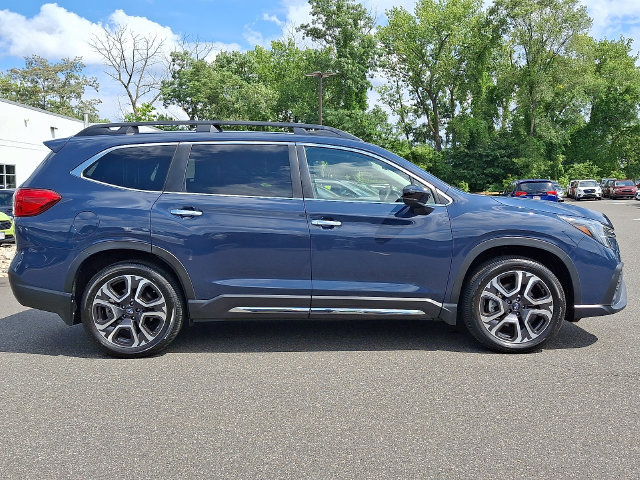 Used 2024 Subaru Ascent Touring AWD/4WD image 7