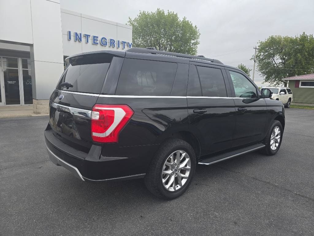 Used 2021 Ford Expedition XLT AWD/4WD image 6