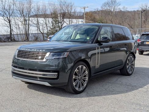 Used 2024 Land Rover Range Rover SE AWD/4WD image 12