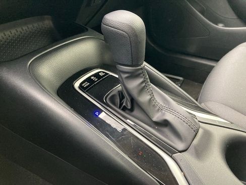 Certified 2025 Toyota Corolla LE image 21