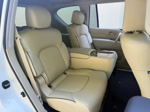 Used 2019 INFINITI QX80 Luxe w/ Proassist Package AWD/4WD image 28