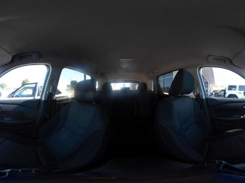 Used 2025 Nissan Rogue SV FWD image 44