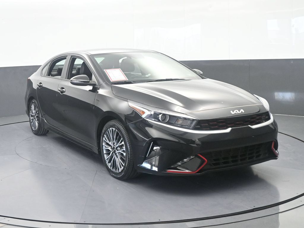 Used 2023 Kia Forte GT-Line FWD image 9