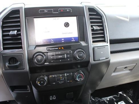 Used 2020 Ford F150 XLT w/ Equipment Group 301A Mid RWD image 14