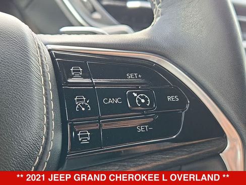 Used 2021 Jeep Grand Cherokee L Overland w/ Luxury Tech Group IV AWD/4WD image 24