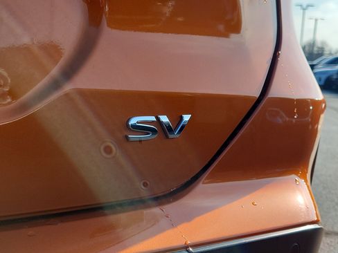 Certified 2023 Nissan Kicks SV image 7