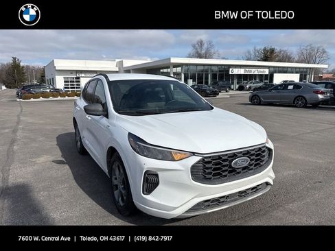 Used 2023 Ford Escape ST-Line w/ Tech Pack #1 image 1