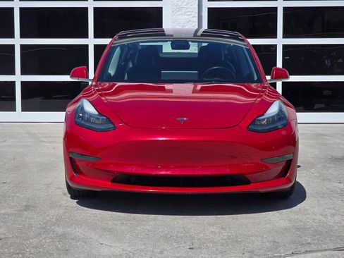 Used 2018 Tesla Model 3 Long Range RWD image 7