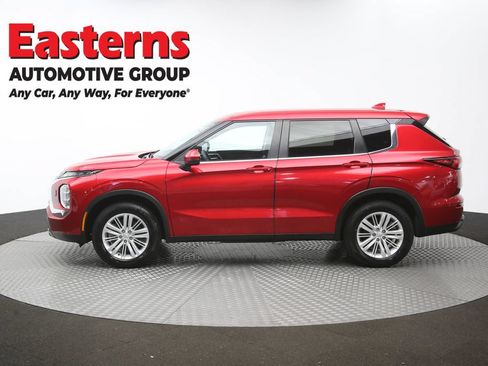 Used 2024 Mitsubishi Outlander ES AWD/4WD image 59