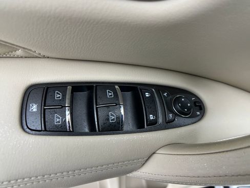 Used 2022 INFINITI QX80 Sensory w/ Cargo Package image 12