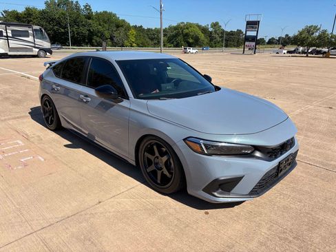 Used 2024 Honda Civic Sport image 5