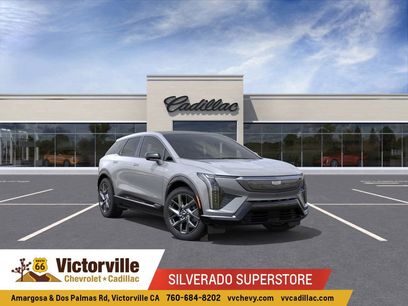 New 2025 Cadillac Optiq Luxury 1
