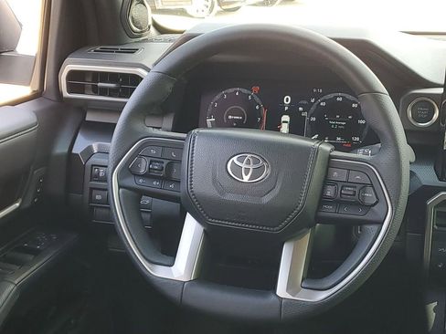 Certified 2025 Toyota 4Runner Limited image 25