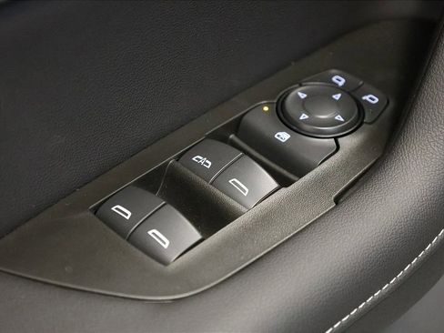 New 2025 Chevrolet Blazer LT w/ Midnight/Sport Edition image 12