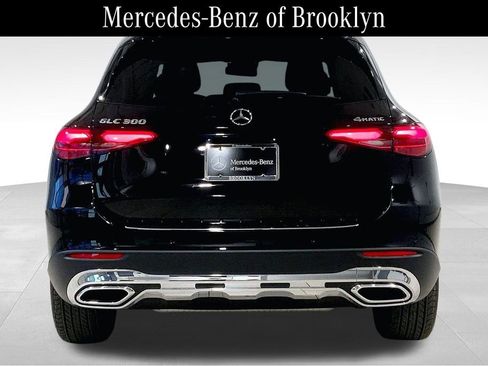 Certified 2026 Mercedes-Benz GLC 300 4MATIC image 4