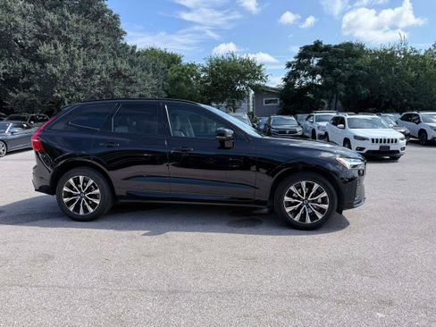 Certified 2024 Volvo XC60 B5 Plus w/ Protection Package Premier AWD/4WD image 6