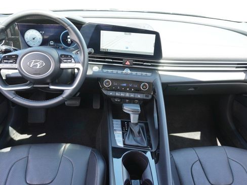 Used 2023 Hyundai Elantra Limited w/ Cargo Package FWD image 28