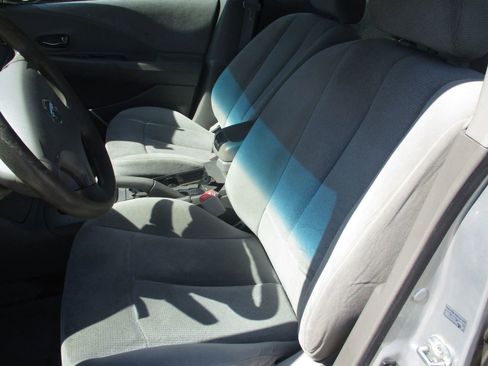 Used 2002 Nissan Altima 2.5 S FWD image 12