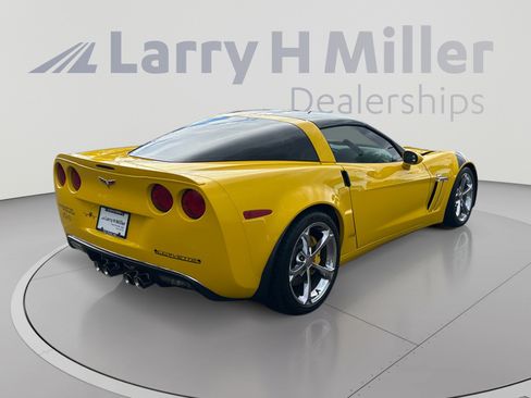Used 2012 Chevrolet Corvette Grand Sport w/ 2LT Preferred Equipment Group RWD image 5