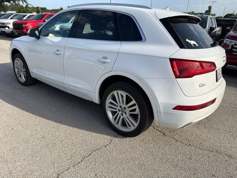 Used 2018 Audi Q5 2.0T Premium Plus w/ Premium Plus Package AWD/4WD image 4
