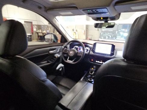 Certified 2023 Nissan Rogue SL w/ SL Premium Package image 23