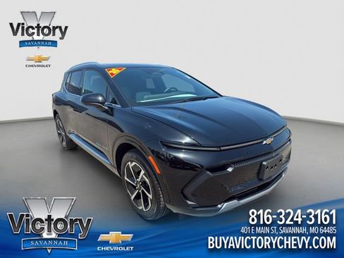 Used 2025 Chevrolet Equinox EV LT FWD image 1