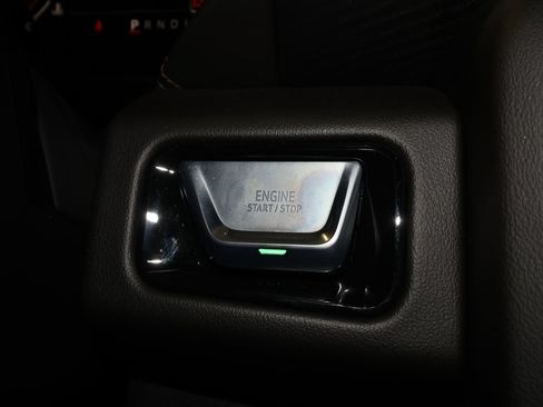 Used 2026 GMC Yukon AT4 w/ AT4 Premium Package AWD/4WD image 19