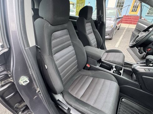 Used 2020 Honda CR-V LX image 14