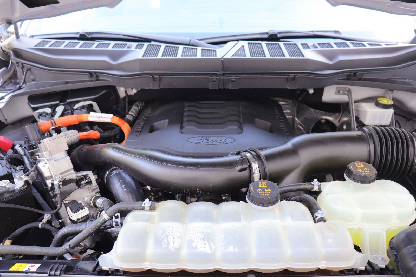 Used 2022 Ford F150 Lariat w/ Equipment Group 502A High RWD image 34