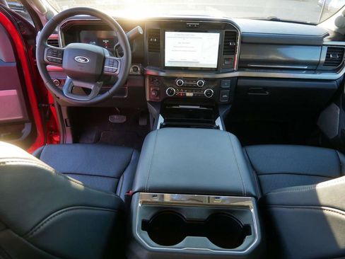 Used 2025 Ford F450 Lariat w/ FX4 Off-Road Package image 18