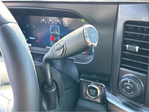 New 2025 Ford F250 Lariat w/ Lariat Ultimate Package image 31