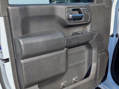 Used 2026 GMC Sierra 2500 Pro w/ 1SA Pro Safety Plus Package AWD/4WD image 15