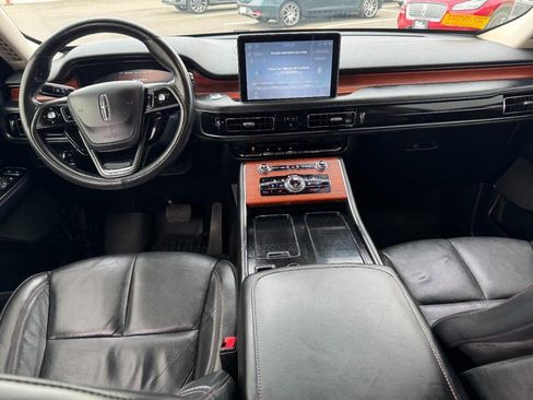 Certified 2020 Lincoln Aviator Reserve image 9