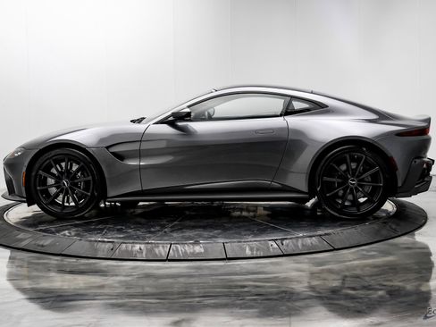 Used 2020 Aston Martin V8 Vantage Coupe image 5