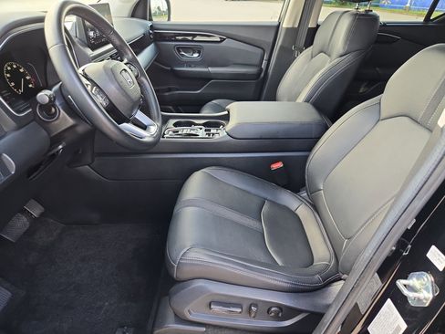 Used 2024 Honda Pilot EX-L image 15