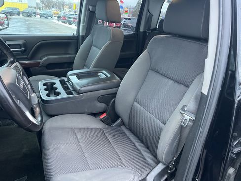 Used 2018 GMC Sierra 1500 SLE w/ SLE Value Package image 16