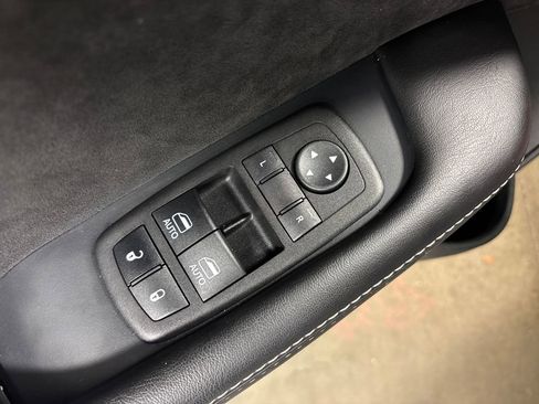 Used 2023 Dodge Challenger SRT Hellcat image 27