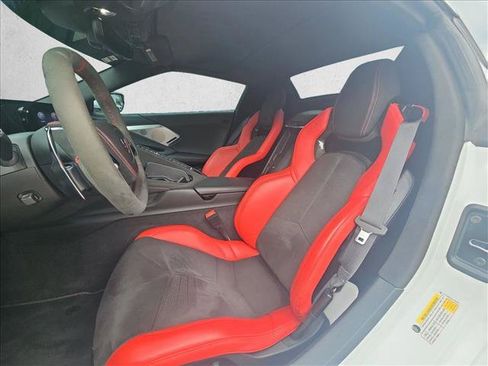 Used 2020 Chevrolet Corvette Stingray Premium Conv w/ 3LT Preferred Equipment Group RWD image 15