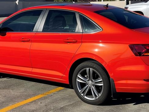 Used 2019 Volkswagen Jetta R-Line w/ R-Line Cold Weather Package FWD image 3