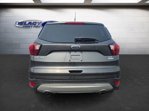 Used 2019 Ford Escape SEL image 4